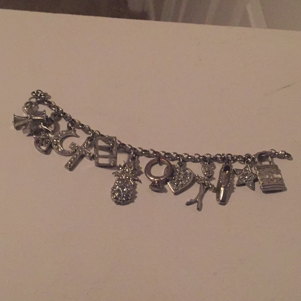 Charm Braclet